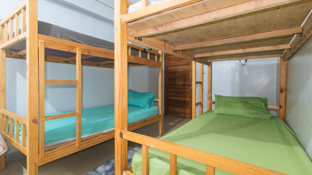 Budget Backpackers Transient House Near Naia By Reddoorz Pasay Buitenkant foto